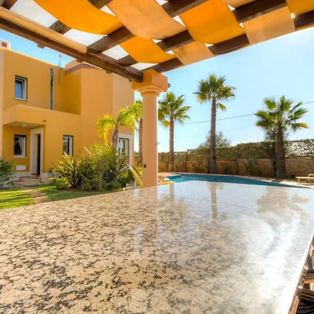 Vivenda Alegria * 阿尔布费拉