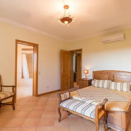 Vivenda Alegria Villa *