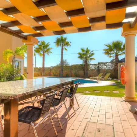 Vivenda Alegria Villa