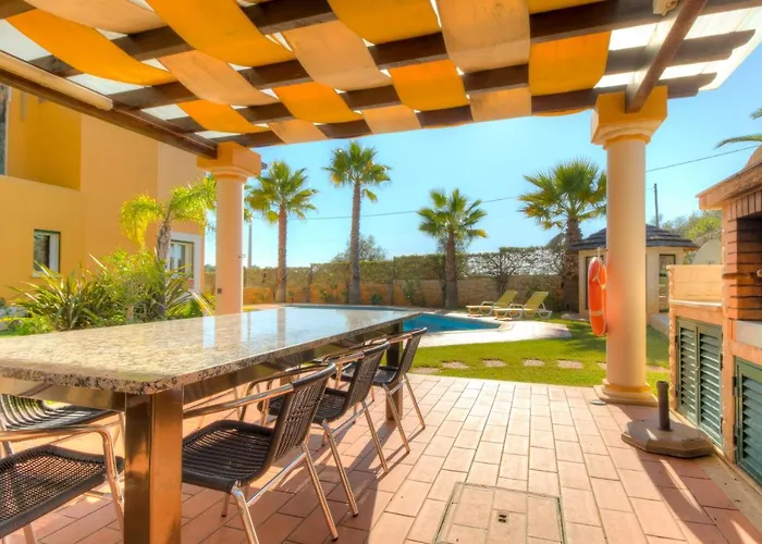 Vivenda Alegria Villa